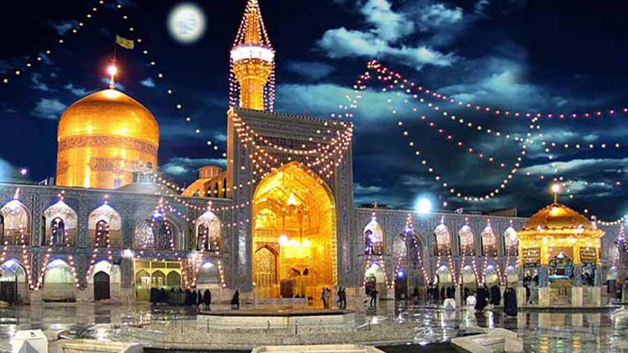 زیارت از دور یا از نزدیک ؟